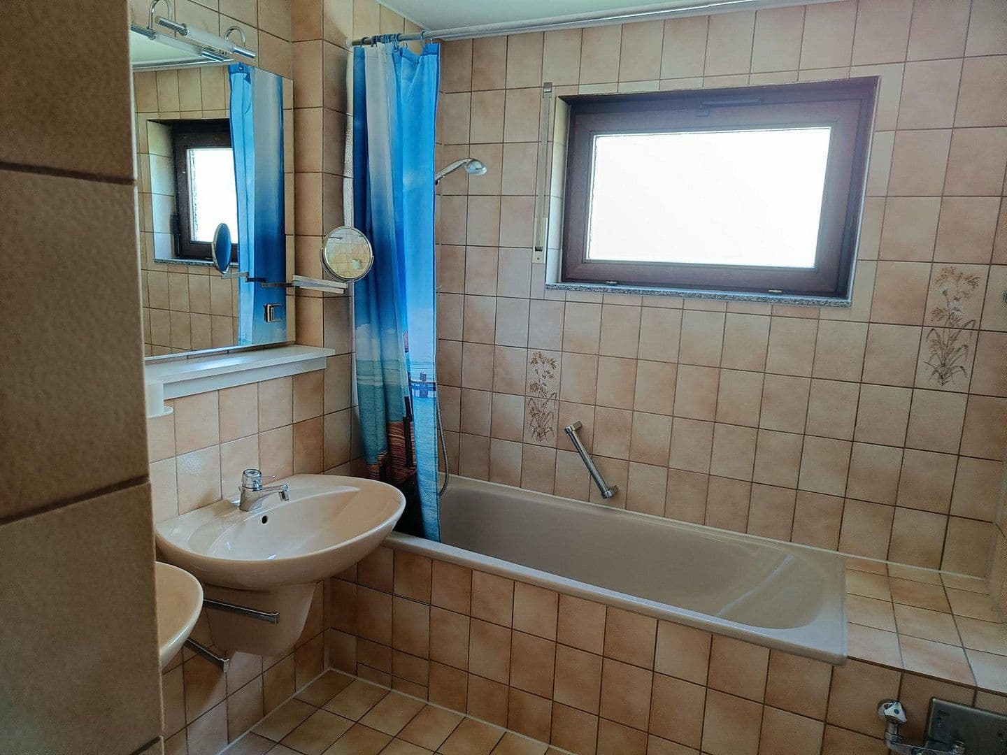 Prodej bytu 3+kk 92 m², Stettiner Str. 25, Korntal-Münchingen, Bádensko-Württembersko Prodej bytu 3+kk 92 m², Stettiner Str. 25, Korntal-Münchingen, Bádensko-Württembersko