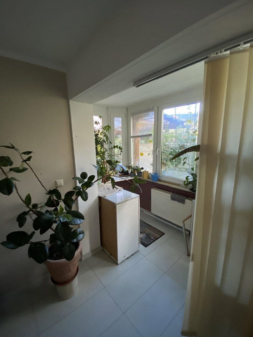 Prodej bytu 3+1 72 m², Emil-Kollmar-Straße 5, Pforzheim, Bádensko-Württembersko Prodej bytu 3+1 72 m², Emil-Kollmar-Straße 5, Pforzheim, Bádensko-Württembersko