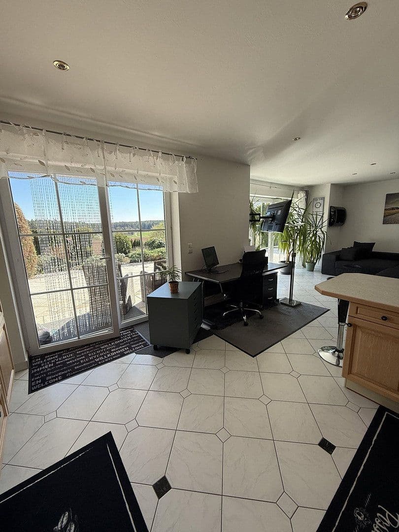 Pronájem bytu 2+1 60 m², Haundorf, Bavorsko Pronájem bytu 2+1 60 m², Haundorf, Bavorsko