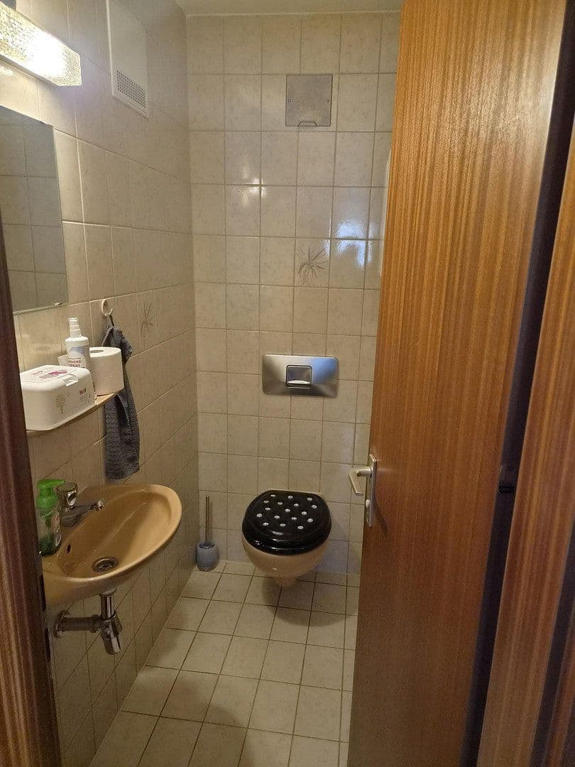 Pronájem bytu 3+1 72 m², Ludwigsburg, Bádensko-Württembersko Pronájem bytu 3+1 72 m², Ludwigsburg, Bádensko-Württembersko