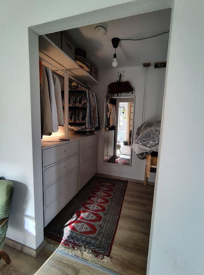 Pronájem bytu 1+kk 43 m², Hattingerstr. 572, Bochum, Severní Porýní-Vestfálsko Pronájem bytu 1+kk 43 m², Hattingerstr. 572, Bochum, Severní Porýní-Vestfálsko