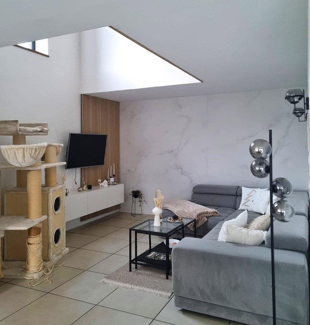 Prodej domu 254 m², pozemek 567 m², Roden, Bavorsko Prodej domu 254 m², pozemek 567 m², Roden, Bavorsko