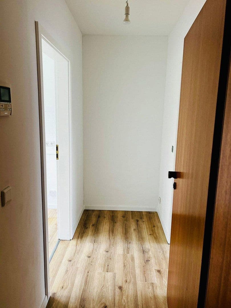 Pronájem bytu 3+1 70 m², Sperberstraße 18, Leichlingen, Severní Porýní-Vestfálsko Pronájem bytu 3+1 70 m², Sperberstraße 18, Leichlingen, Severní Porýní-Vestfálsko