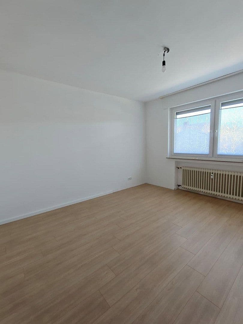 Pronájem bytu 2+1 63 m², Siegen, Severní Porýní-Vestfálsko Pronájem bytu 2+1 63 m², Siegen, Severní Porýní-Vestfálsko