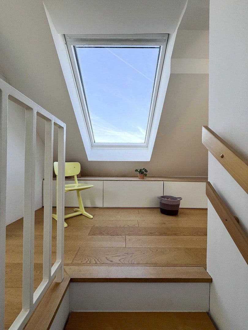 Prodej bytu 4+kk 103 m², Stuttgart, Bádensko-Württembersko Prodej bytu 4+kk 103 m², Stuttgart, Bádensko-Württembersko