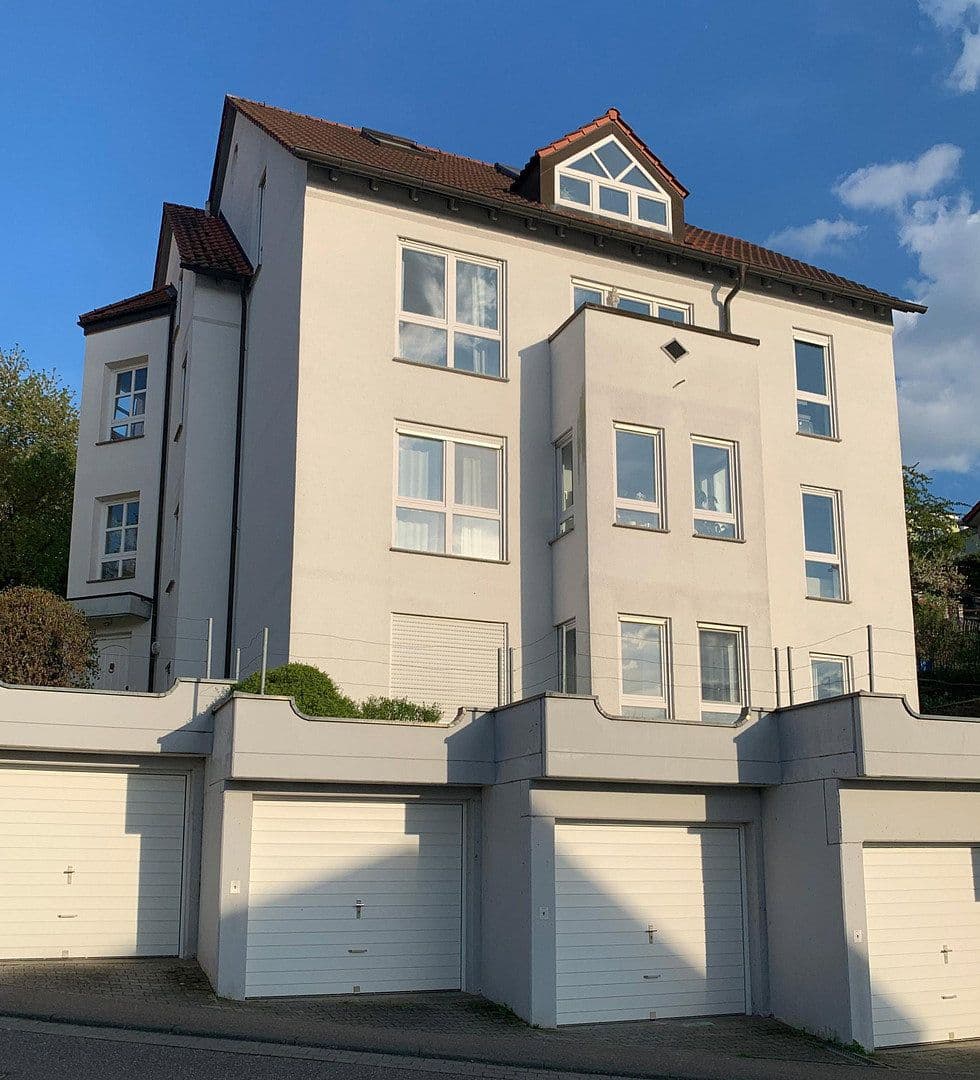 Prodej bytu 4+kk 103 m², Stuttgart, Bádensko-Württembersko Prodej bytu 4+kk 103 m², Stuttgart, Bádensko-Württembersko