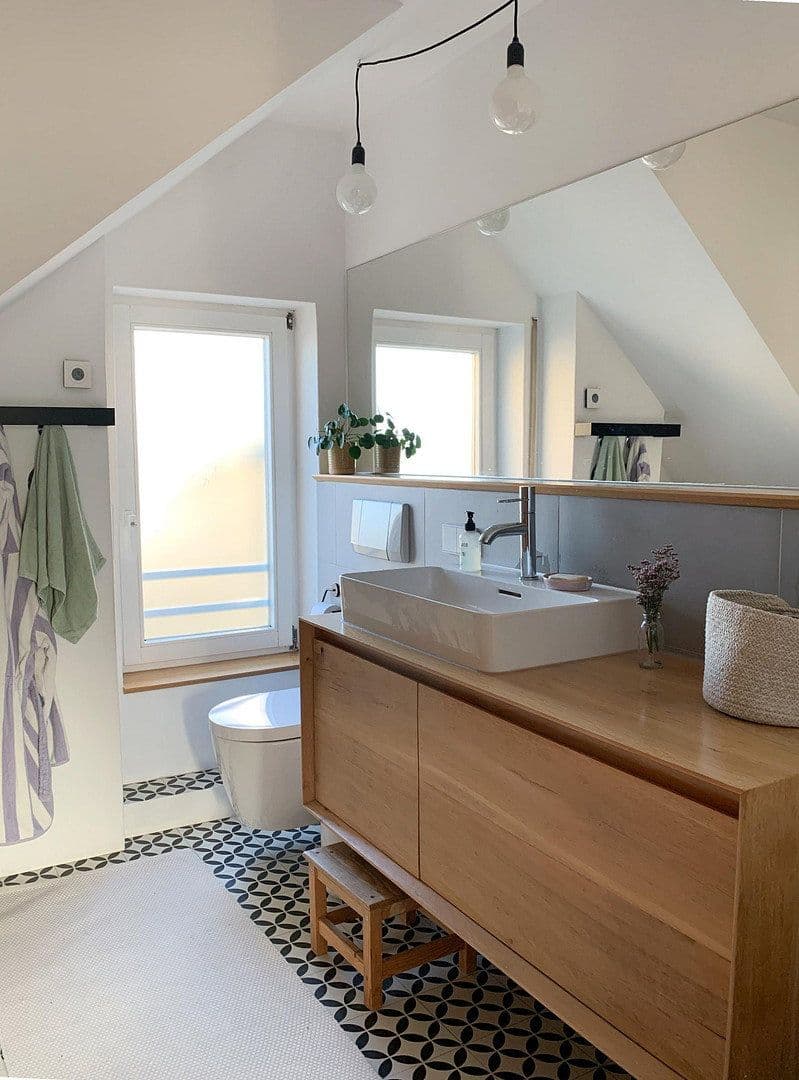 Prodej bytu 4+kk 103 m², Stuttgart, Bádensko-Württembersko Prodej bytu 4+kk 103 m², Stuttgart, Bádensko-Württembersko