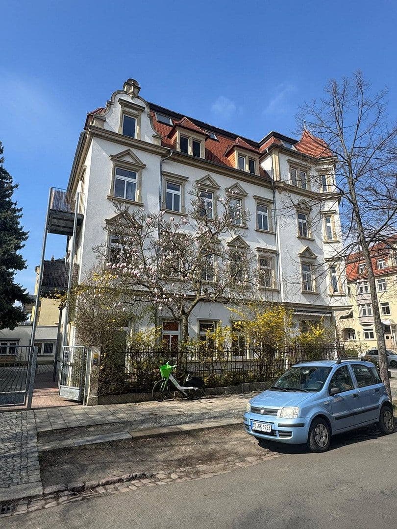 Prodej bytu 2+1 68 m², Glasewaldtstraße 34, Dresden, Sasko Prodej bytu 2+1 68 m², Glasewaldtstraße 34, Dresden, Sasko