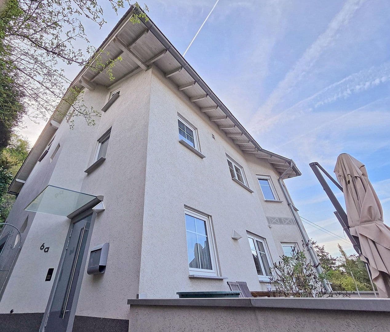 Prodej domu 241 m², pozemek 1.127 m², Braubach, Porýní-Falc Prodej domu 241 m², pozemek 1.127 m², Braubach, Porýní-Falc