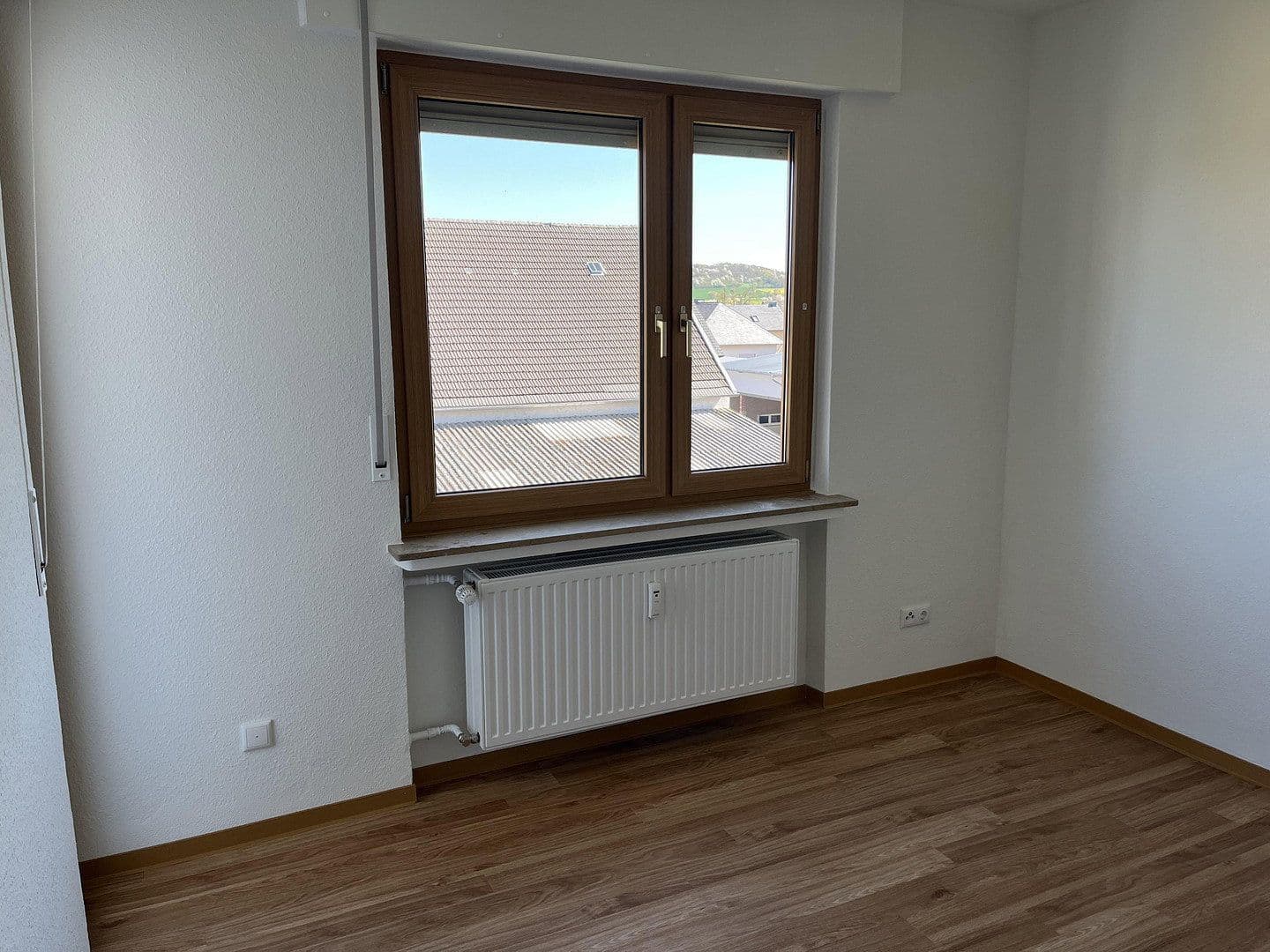 Pronájem bytu 3+1 80 m², Andernach, Porýní-Falc Pronájem bytu 3+1 80 m², Andernach, Porýní-Falc