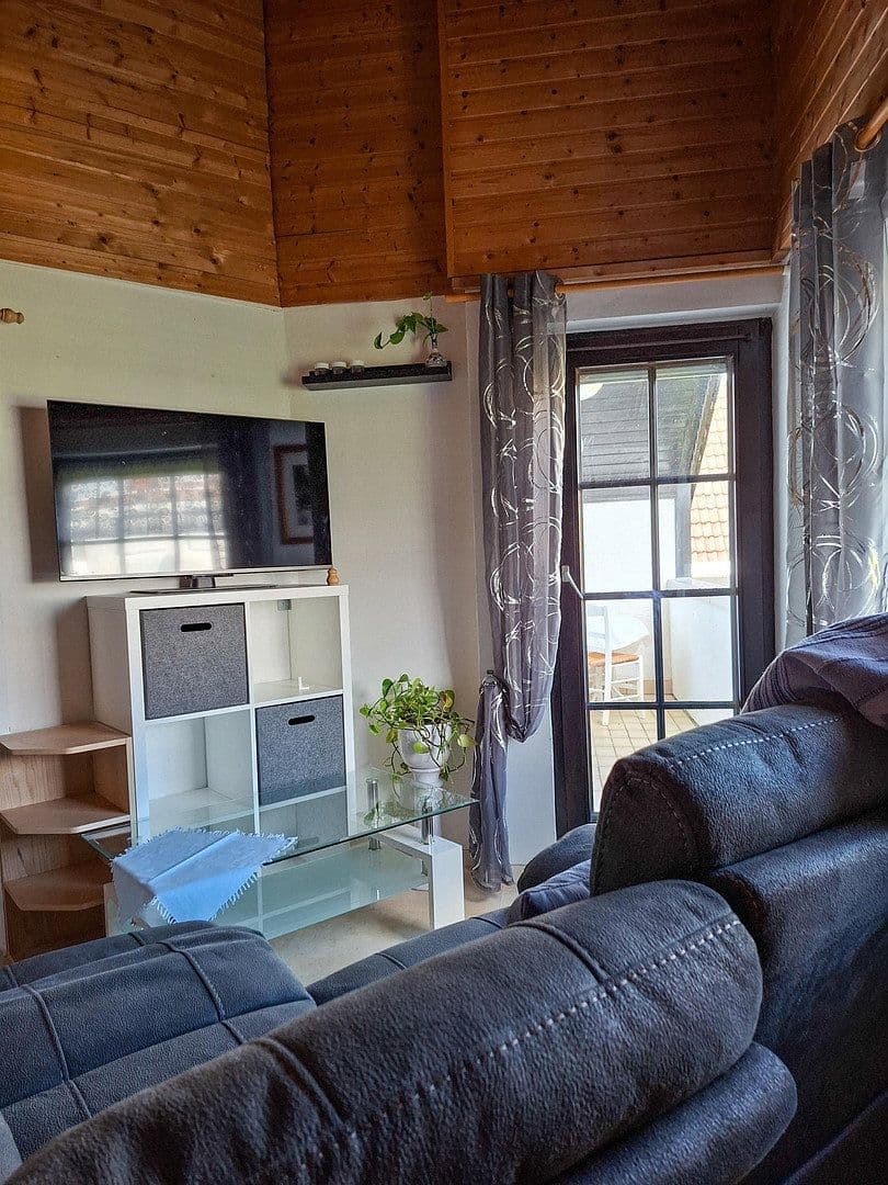 Pronájem bytu 1+1 43 m², Friedrichsdorf, Hessen Pronájem bytu 1+1 43 m², Friedrichsdorf, Hessen