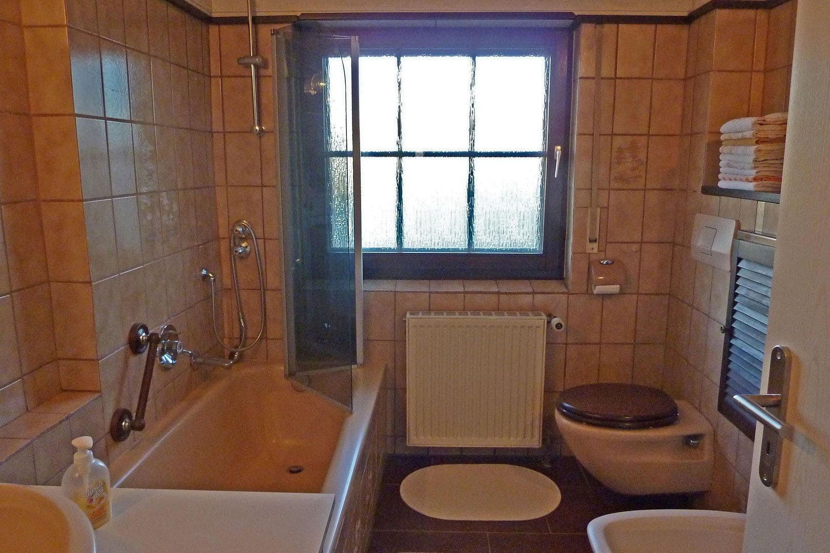 Pronájem bytu 1+1 43 m², Friedrichsdorf, Hessen Pronájem bytu 1+1 43 m², Friedrichsdorf, Hessen