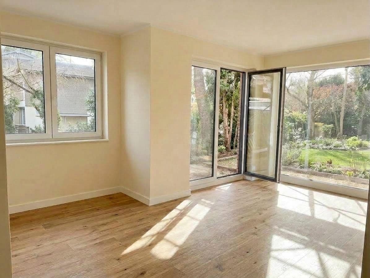 Pronájem bytu 2+1 59 m², Bergisch Gladbach, Severní Porýní-Vestfálsko Pronájem bytu 2+1 59 m², Bergisch Gladbach, Severní Porýní-Vestfálsko