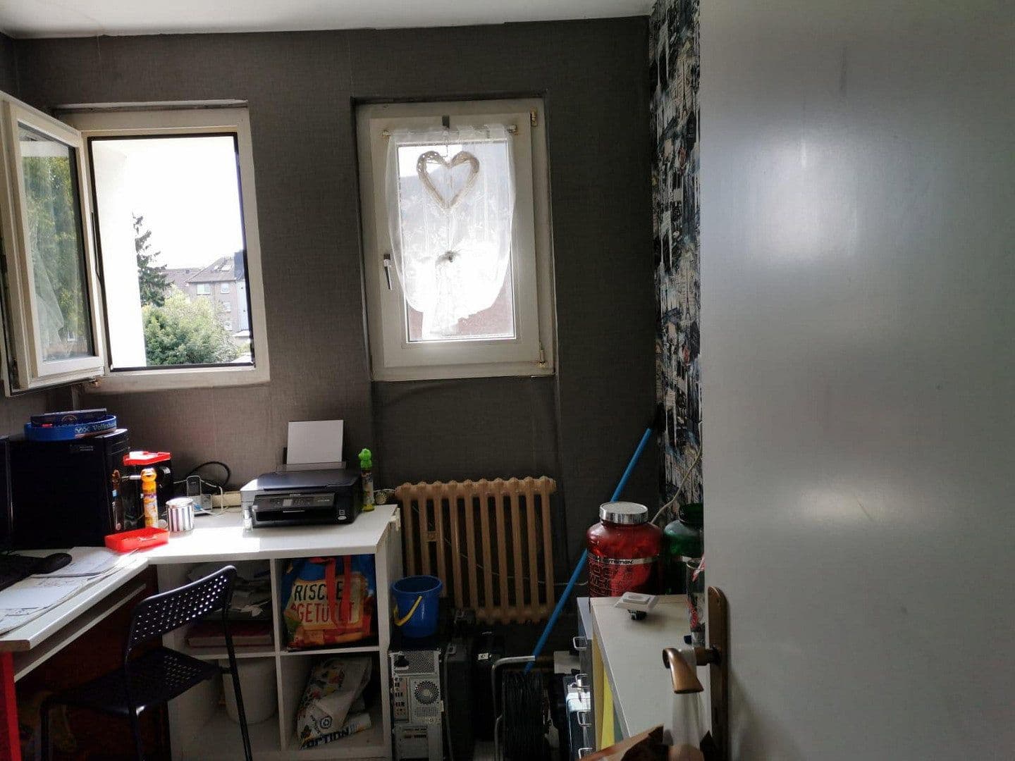 Pronájem bytu 4+1 100 m², Gartsträucherstr.113, Duisburg, Severní Porýní-Vestfálsko Pronájem bytu 4+1 100 m², Gartsträucherstr.113, Duisburg, Severní Porýní-Vestfálsko