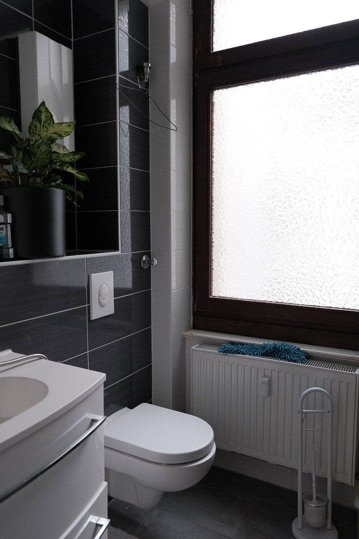 Prodej bytu 3+1 77 m², Berlin, Berlín Prodej bytu 3+1 77 m², Berlin, Berlín