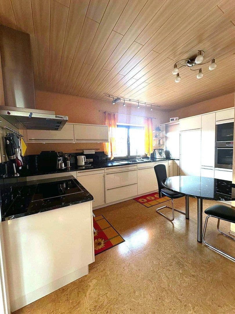 Prodej domu 186 m², pozemek 473 m², Germersheim, Porýní-Falc Prodej domu 186 m², pozemek 473 m², Germersheim, Porýní-Falc