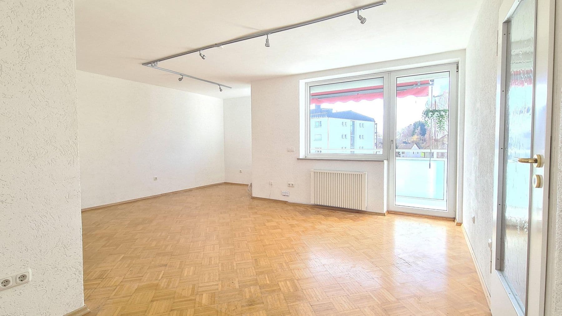 Prodej bytu 3+1 71 m², Gerhart Hauptmann Weg 19, Markt Schwaben, Bavorsko Prodej bytu 3+1 71 m², Gerhart Hauptmann Weg 19, Markt Schwaben, Bavorsko