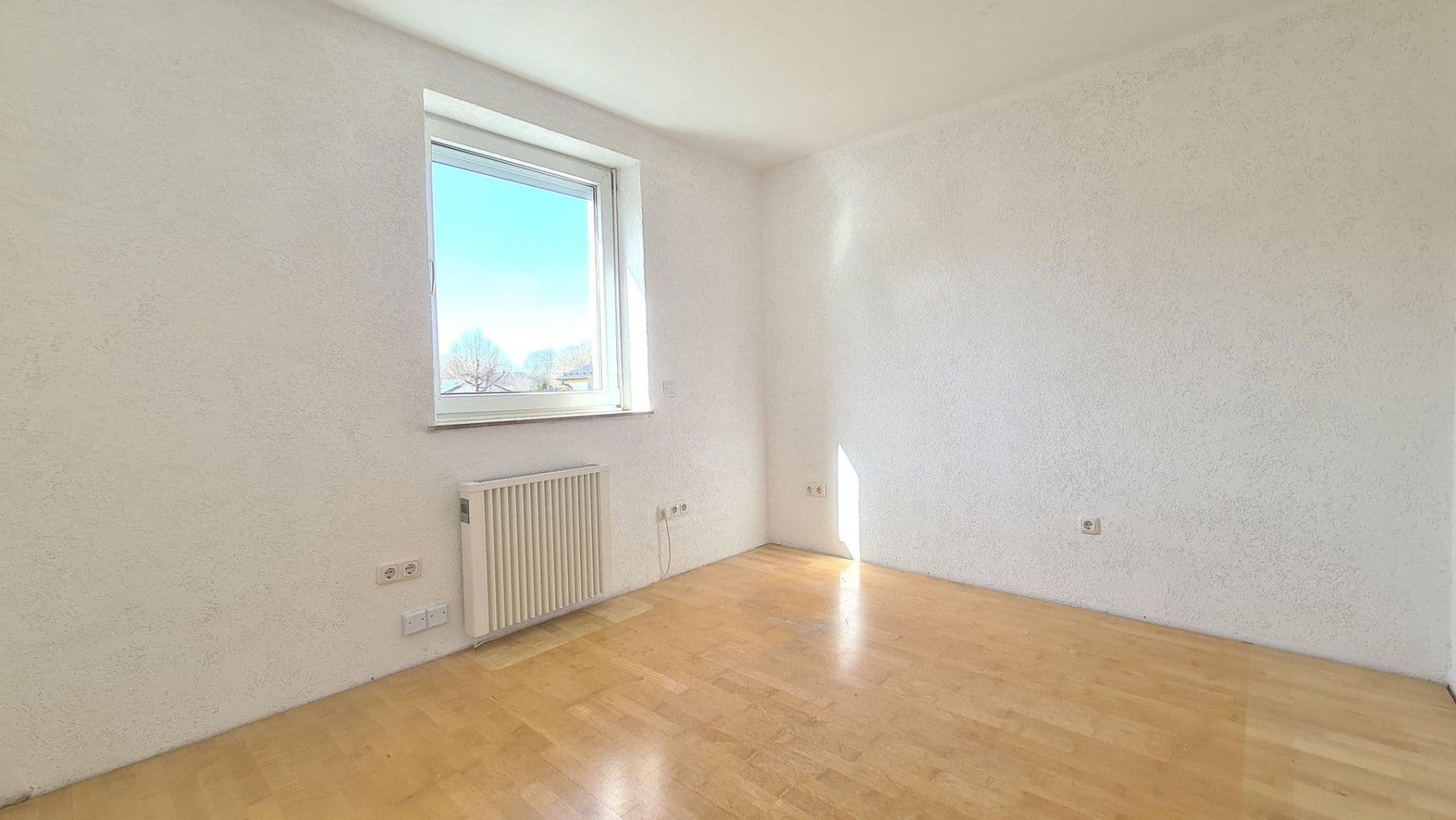 Prodej bytu 3+1 71 m², Gerhart Hauptmann Weg 19, Markt Schwaben, Bavorsko Prodej bytu 3+1 71 m², Gerhart Hauptmann Weg 19, Markt Schwaben, Bavorsko