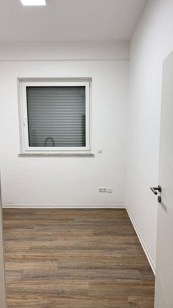 Pronájem bytu 5+1 117 m², Andernach, Porýní-Falc Pronájem bytu 5+1 117 m², Andernach, Porýní-Falc