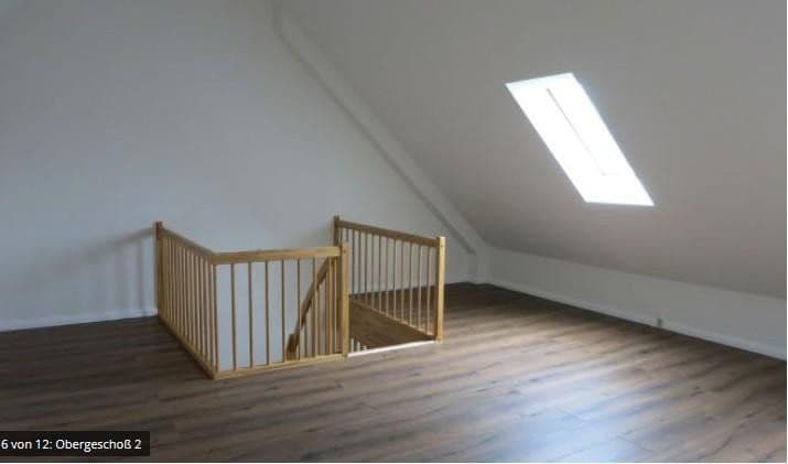 Pronájem bytu 2+1 61 m², Bad Klosterlausnitz, Durynsko Pronájem bytu 2+1 61 m², Bad Klosterlausnitz, Durynsko