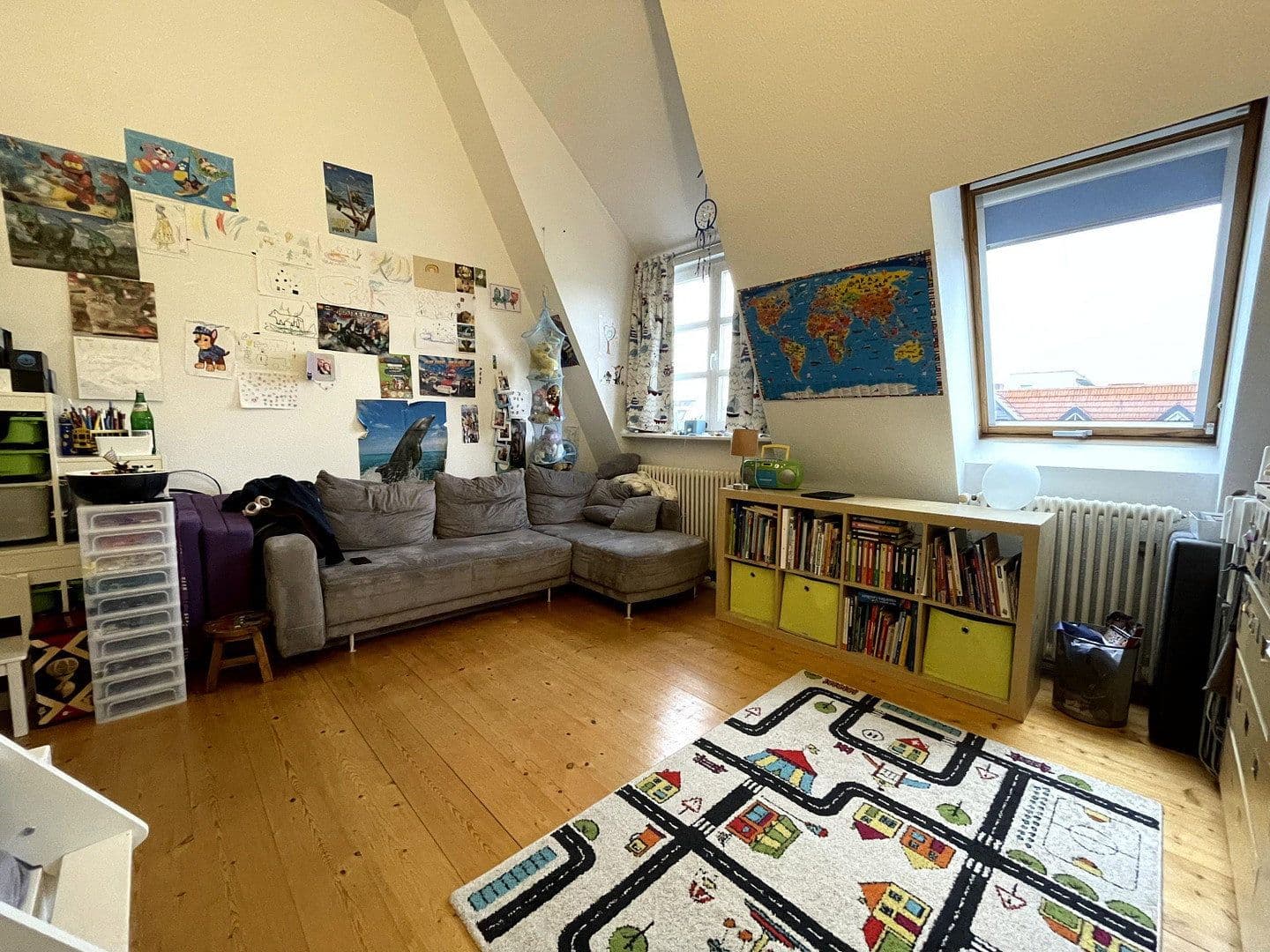 Prodej bytu 3+1 119 m², Berlin, Berlín Prodej bytu 3+1 119 m², Berlin, Berlín