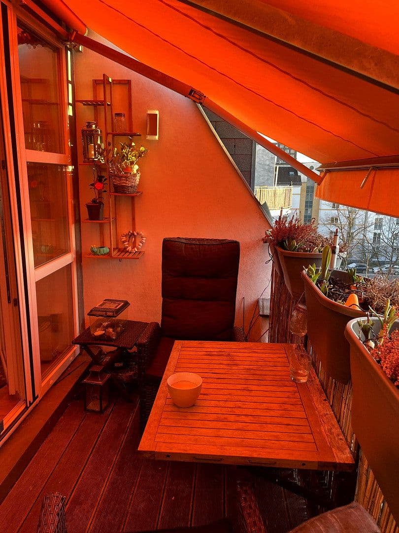 Prodej bytu 3+1 119 m², Berlin, Berlín Prodej bytu 3+1 119 m², Berlin, Berlín