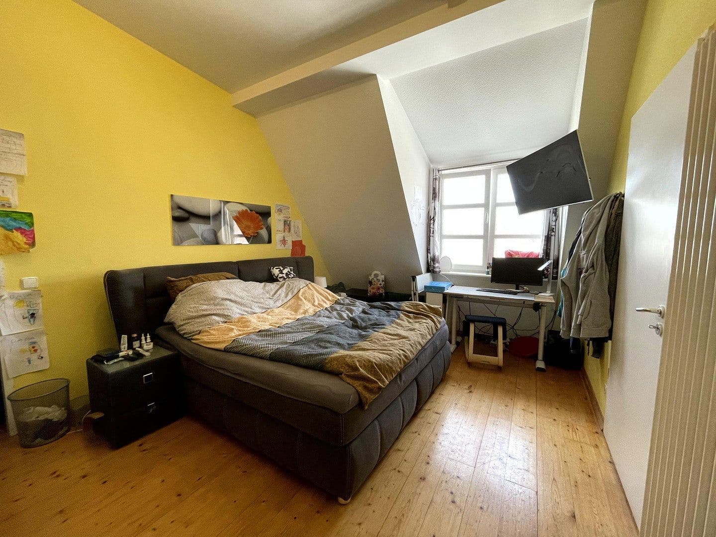 Prodej bytu 3+1 119 m², Berlin, Berlín Prodej bytu 3+1 119 m², Berlin, Berlín