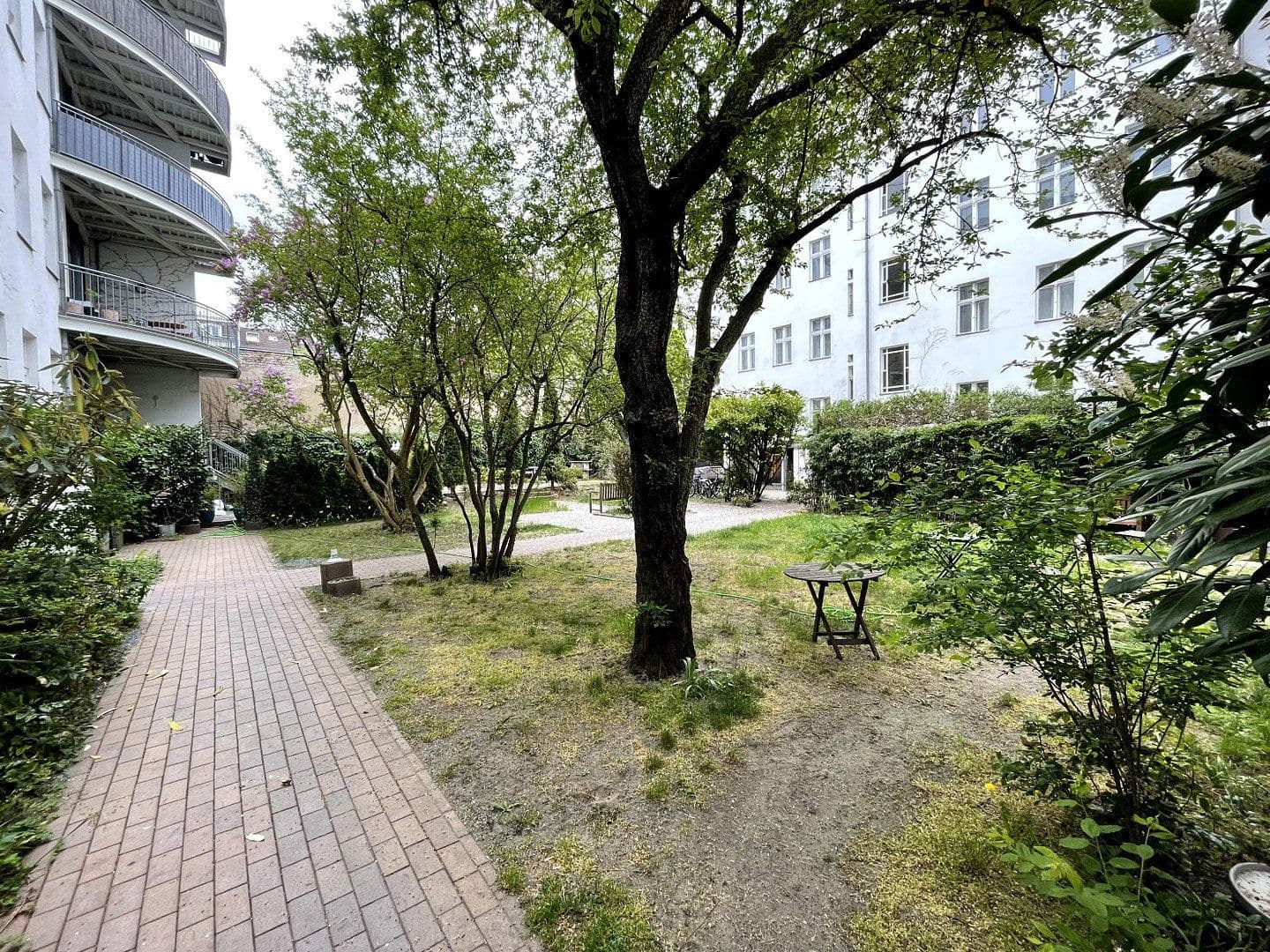 Prodej bytu 3+1 119 m², Berlin, Berlín Prodej bytu 3+1 119 m², Berlin, Berlín