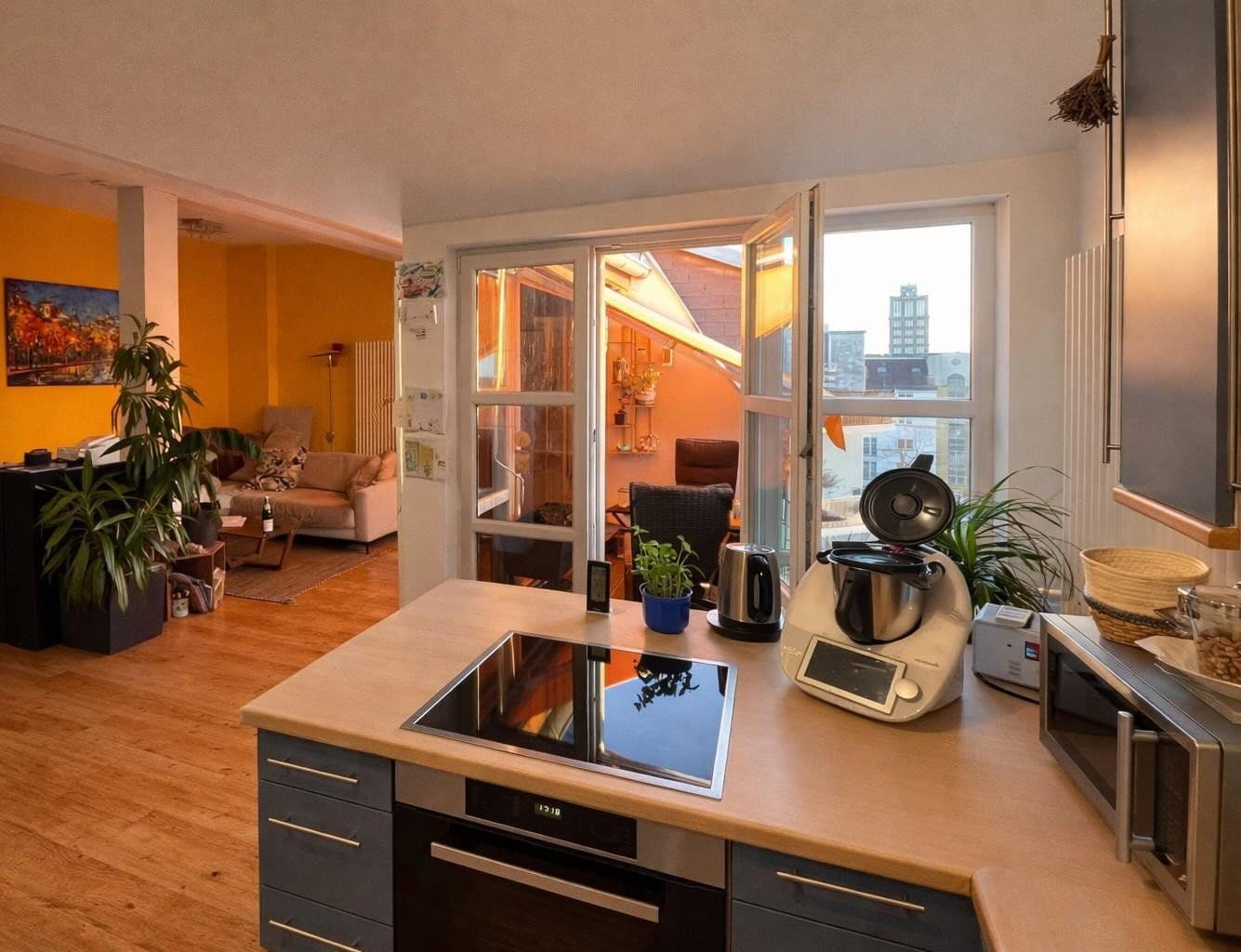 Prodej bytu 3+1 119 m², Berlin, Berlín Prodej bytu 3+1 119 m², Berlin, Berlín