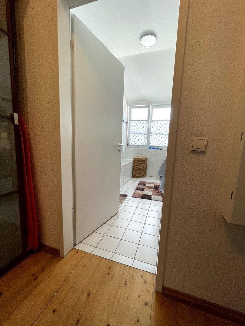 Prodej bytu 3+1 119 m², Berlin, Berlín Prodej bytu 3+1 119 m², Berlin, Berlín