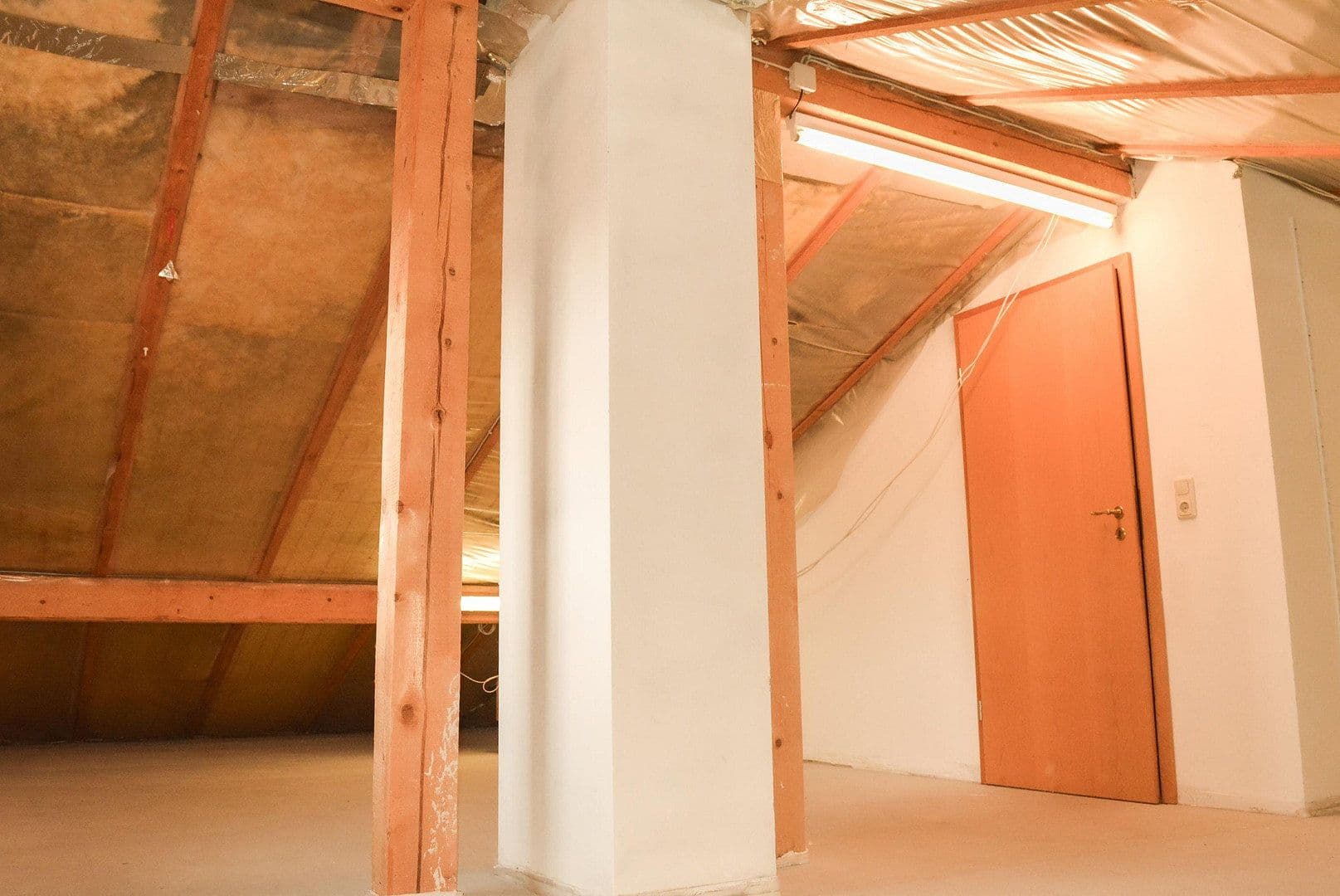 Prodej domu 180 m², pozemek 362 m², Königsdorf, Bavorsko Prodej domu 180 m², pozemek 362 m², Königsdorf, Bavorsko