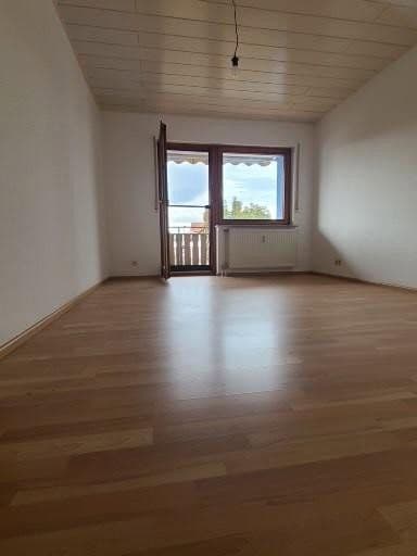 Prodej bytu 4+1 105 m², Breisach am Rhein, Bádensko-Württembersko Prodej bytu 4+1 105 m², Breisach am Rhein, Bádensko-Württembersko