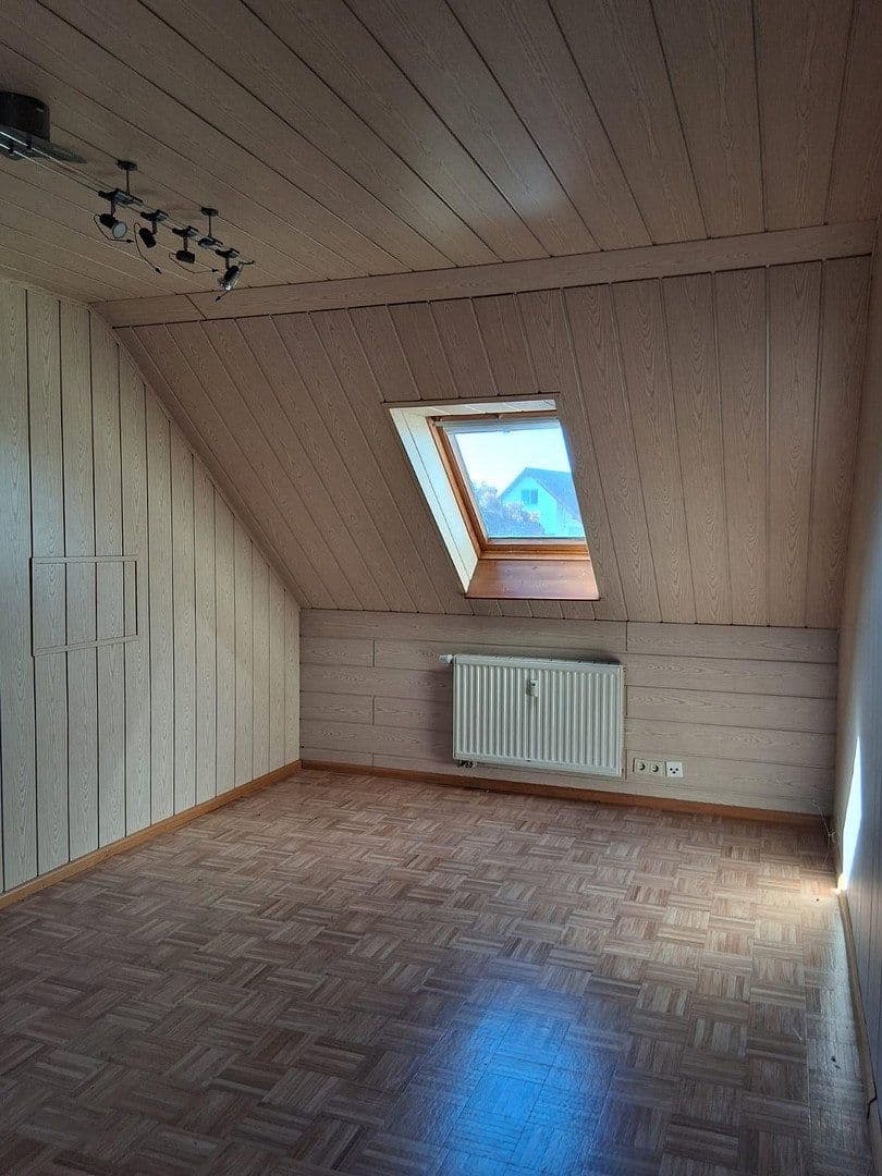 Prodej bytu 4+1 105 m², Breisach am Rhein, Bádensko-Württembersko Prodej bytu 4+1 105 m², Breisach am Rhein, Bádensko-Württembersko