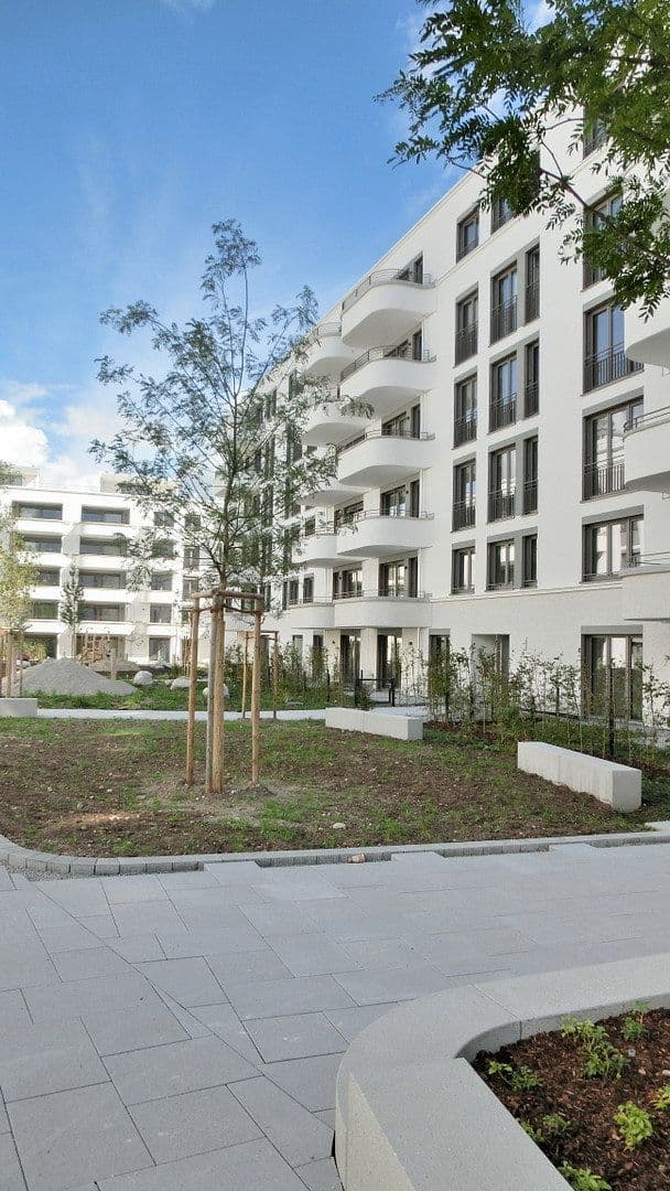 Pronájem bytu 1+1 30 m², Trudering Kyivstraße, München Trudering, Bavorsko Pronájem bytu 1+1 30 m², Trudering Kyivstraße, München Trudering, Bavorsko