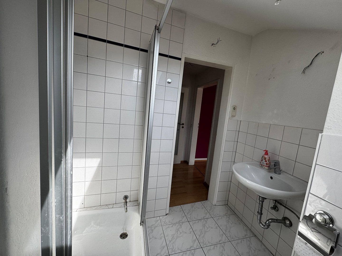 Pronájem bytu 2+1 49 m², Kirchstraße 21, Darmstadt, Hessen Pronájem bytu 2+1 49 m², Kirchstraße 21, Darmstadt, Hessen