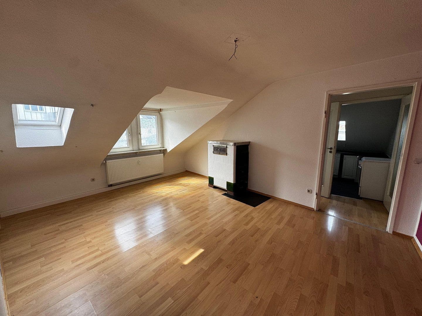 Pronájem bytu 2+1 49 m², Kirchstraße 21, Darmstadt, Hessen Pronájem bytu 2+1 49 m², Kirchstraße 21, Darmstadt, Hessen