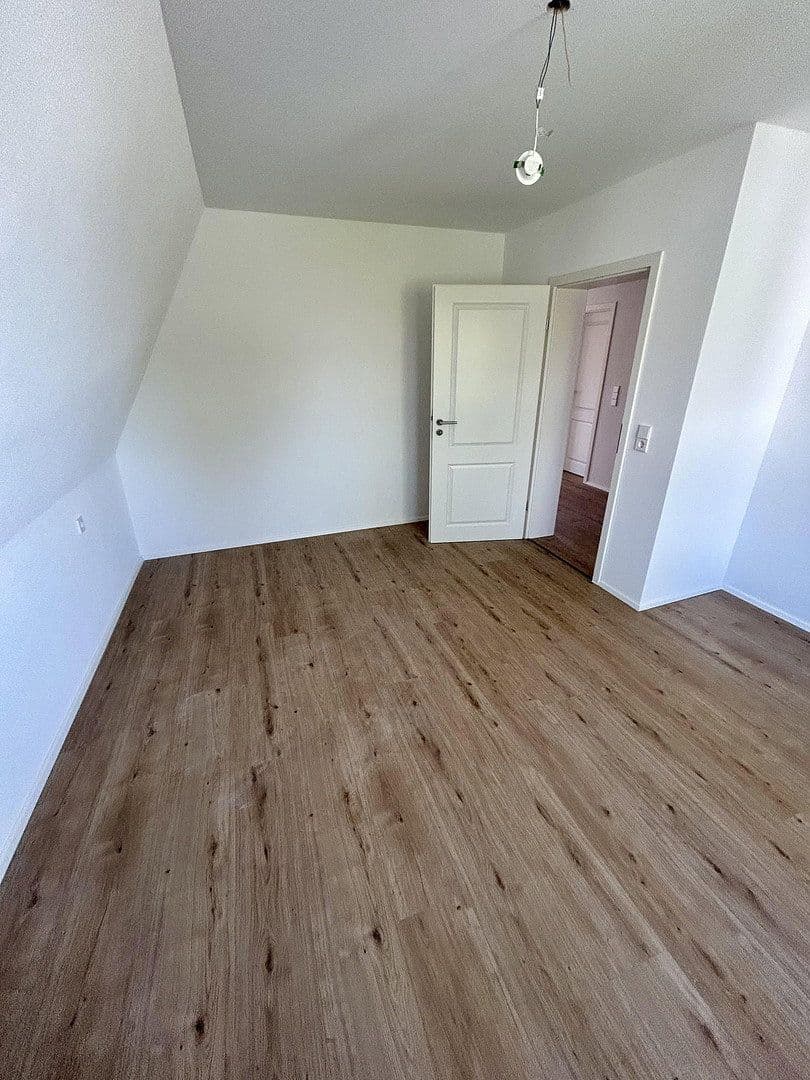 Pronájem bytu 2+1 63 m², Strandweg 39, Überlingen, Bádensko-Württembersko Pronájem bytu 2+1 63 m², Strandweg 39, Überlingen, Bádensko-Württembersko
