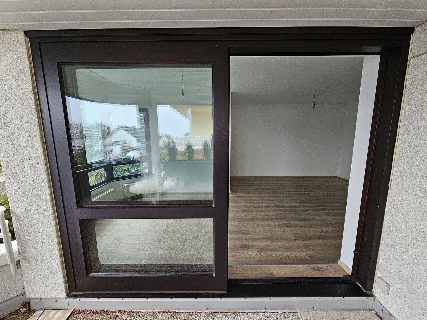 Pronájem bytu 2+1 75 m², Wiesbaden, Hessen Pronájem bytu 2+1 75 m², Wiesbaden, Hessen