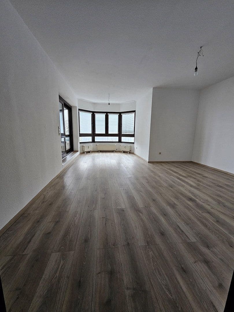 Pronájem bytu 2+1 75 m², Wiesbaden, Hessen Pronájem bytu 2+1 75 m², Wiesbaden, Hessen
