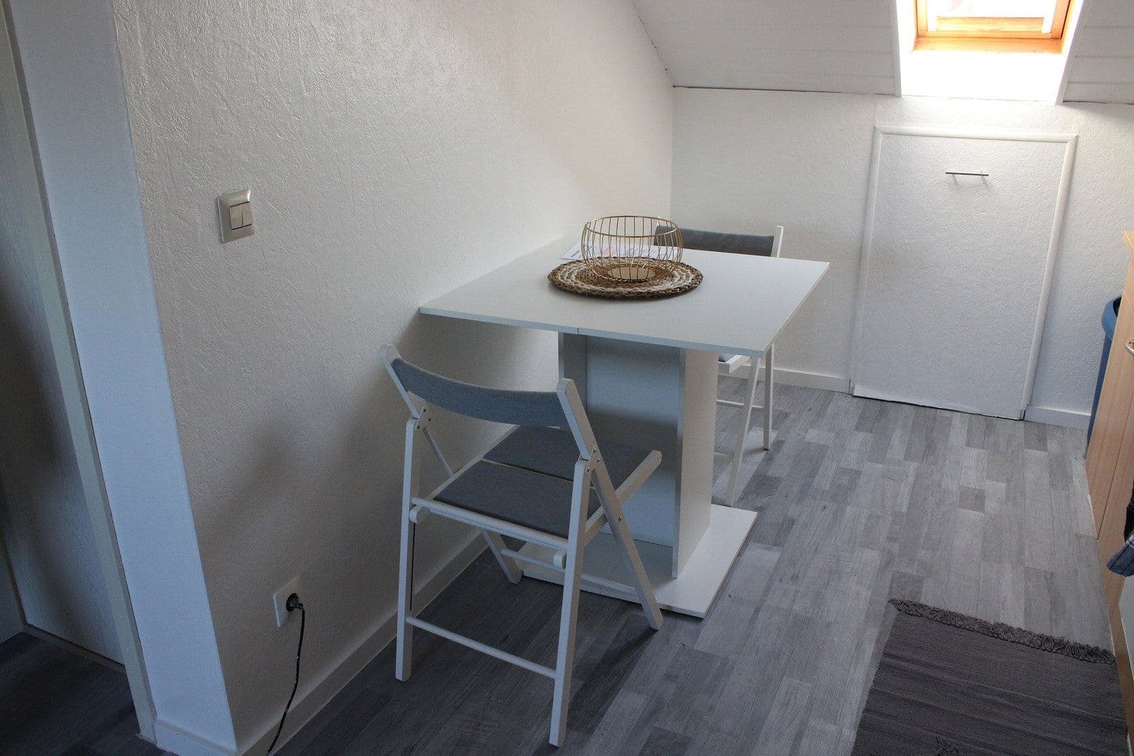 Pronájem bytu 2+1 35 m², Tal Str. 18/1, Untergruppenbach, Bádensko-Württembersko Pronájem bytu 2+1 35 m², Tal Str. 18/1, Untergruppenbach, Bádensko-Württembersko