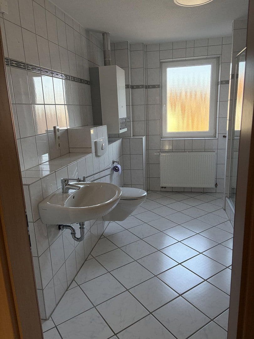 Pronájem bytu 2+1 105 m², Kirchstraße 2, Saarbrücken, Země Sársko Pronájem bytu 2+1 105 m², Kirchstraße 2, Saarbrücken, Země Sársko