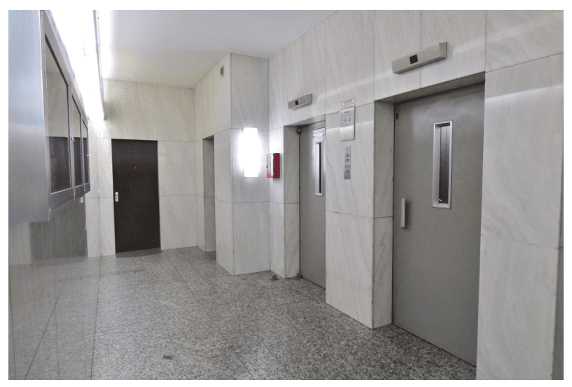 Pronájem bytu 1+1 37 m², Im Mainfeld 42, Frankfurt, Hessen Pronájem bytu 1+1 37 m², Im Mainfeld 42, Frankfurt, Hessen