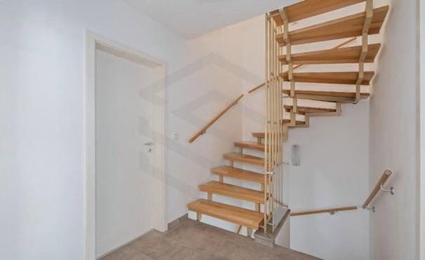 Prodej domu 138 m², pozemek 167 m², Nürnberg, Bavorsko Prodej domu 138 m², pozemek 167 m², Nürnberg, Bavorsko