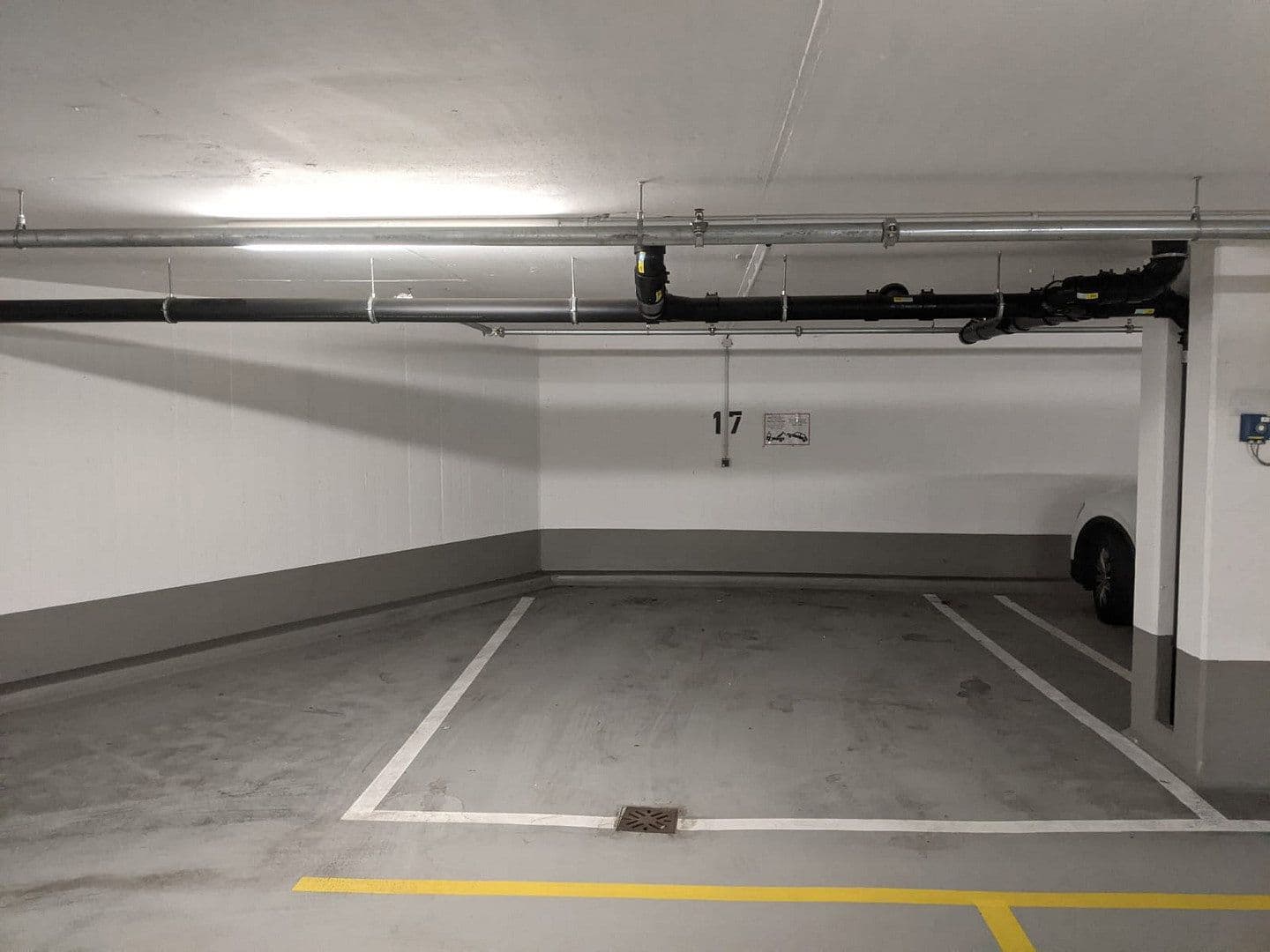 Pronájem garáže, Frankfurt am Main, Hessen Pronájem garáže, Frankfurt am Main, Hessen