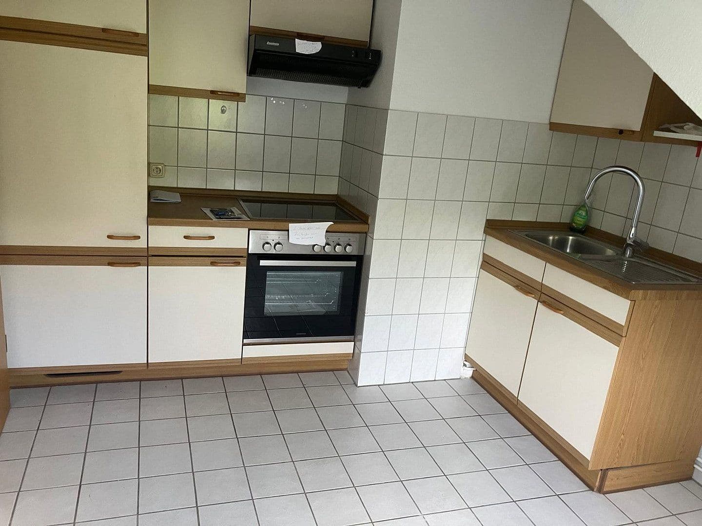 Pronájem bytu 2+1 38 m², Siegen, Severní Porýní-Vestfálsko Pronájem bytu 2+1 38 m², Siegen, Severní Porýní-Vestfálsko
