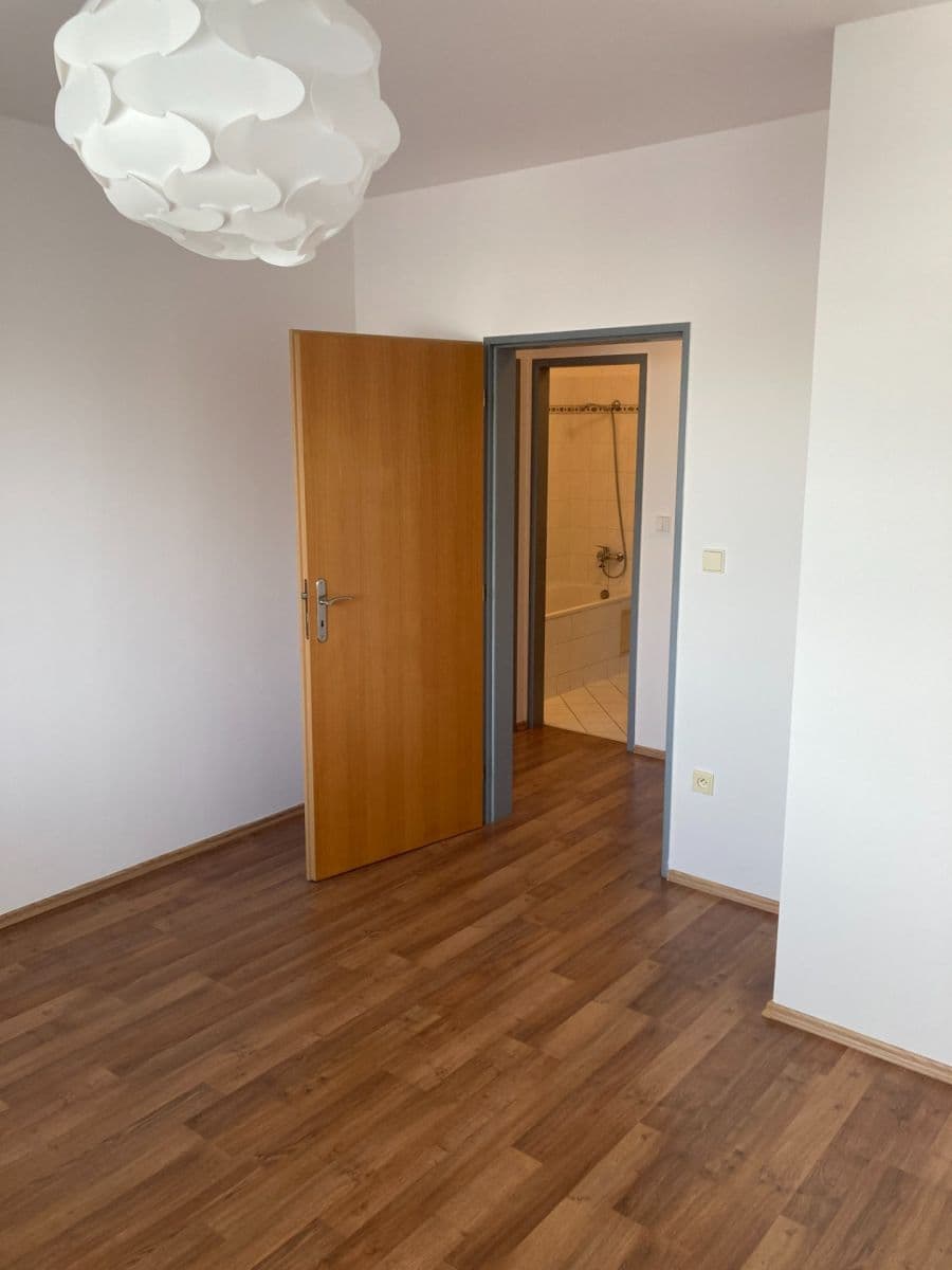 Pronájem bytu 2+kk 48 m², Melantrichova, Říčany, Středočeský kraj Pronájem bytu 2+kk 48 m², Melantrichova, Říčany, Středočeský kraj