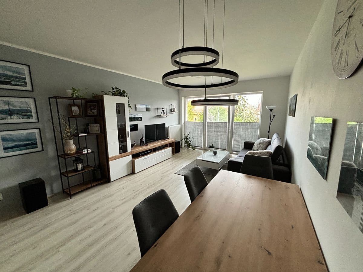 Prodej bytu 2+kk 68 m², U Parketárny, Unhošť, Středočeský kraj Prodej bytu 2+kk 68 m², U Parketárny, Unhošť, Středočeský kraj