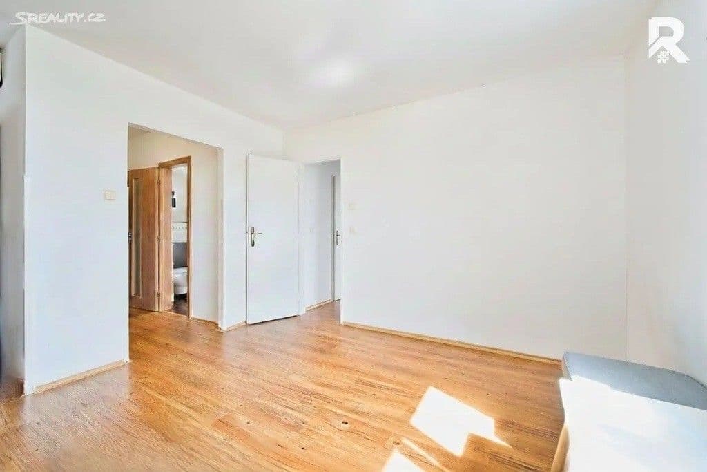 Pronájem bytu 3+kk 71 m², Znojemská, Hrušovany nad Jevišovkou, Jihomoravský kraj Pronájem bytu 3+kk 71 m², Znojemská, Hrušovany nad Jevišovkou, Jihomoravský kraj
