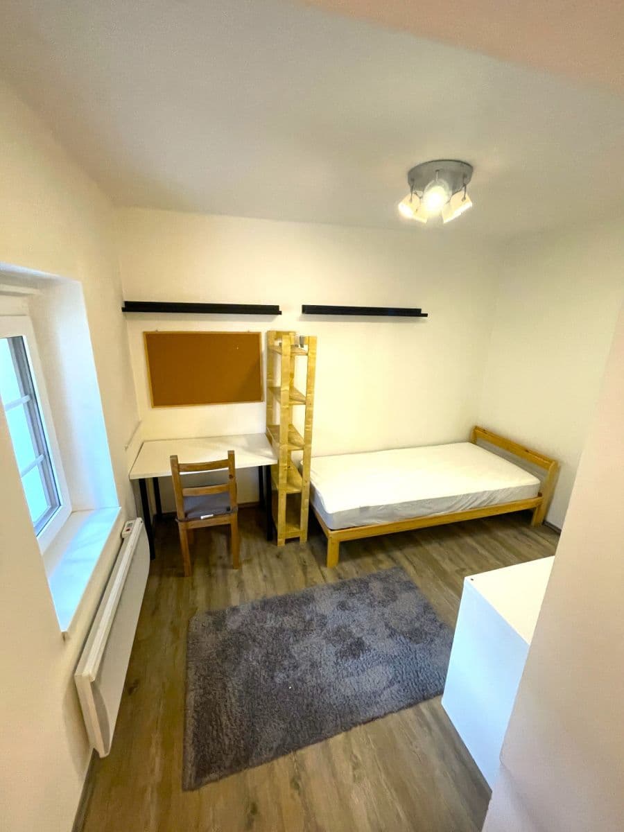 Pronájem bytu 1+kk 17 m², Na Cikánce, Praha, Praha Pronájem bytu 1+kk 17 m², Na Cikánce, Praha, Praha