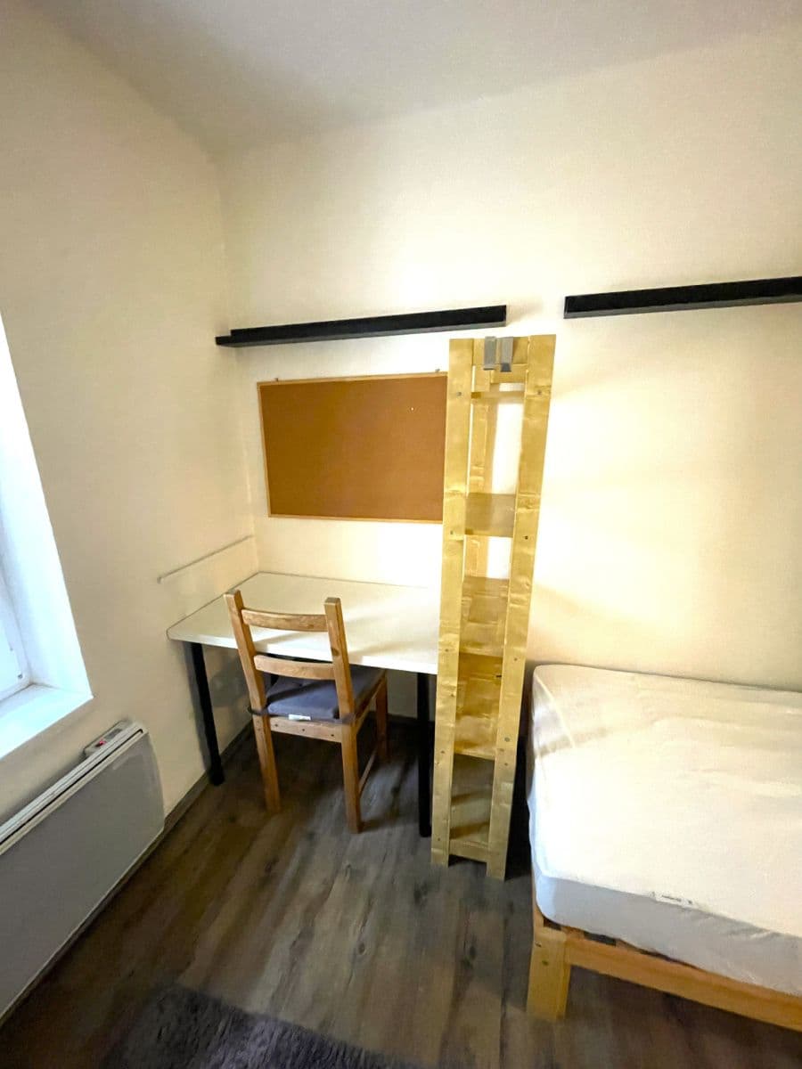 Pronájem bytu 1+kk 17 m², Na Cikánce, Praha, Praha Pronájem bytu 1+kk 17 m², Na Cikánce, Praha, Praha